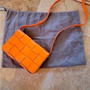 Bottega Venetia Cassette Bag. NWT. Never worn.